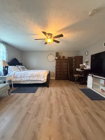 $299,900 | 19037 Duck Creek Road, Metamora, IN 47030