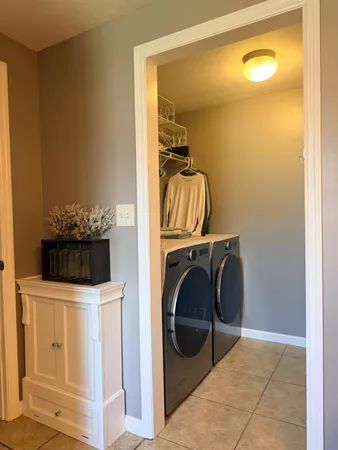 $299,900 | 19037 Duck Creek Road, Metamora, IN 47030