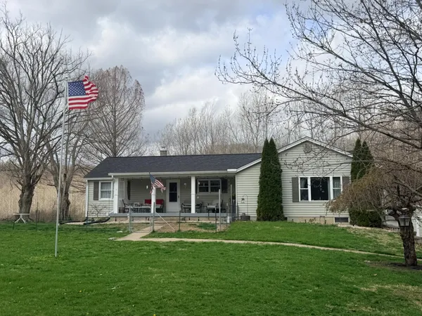 $299,900 | 19037 Duck Creek Road, Metamora, IN 47030