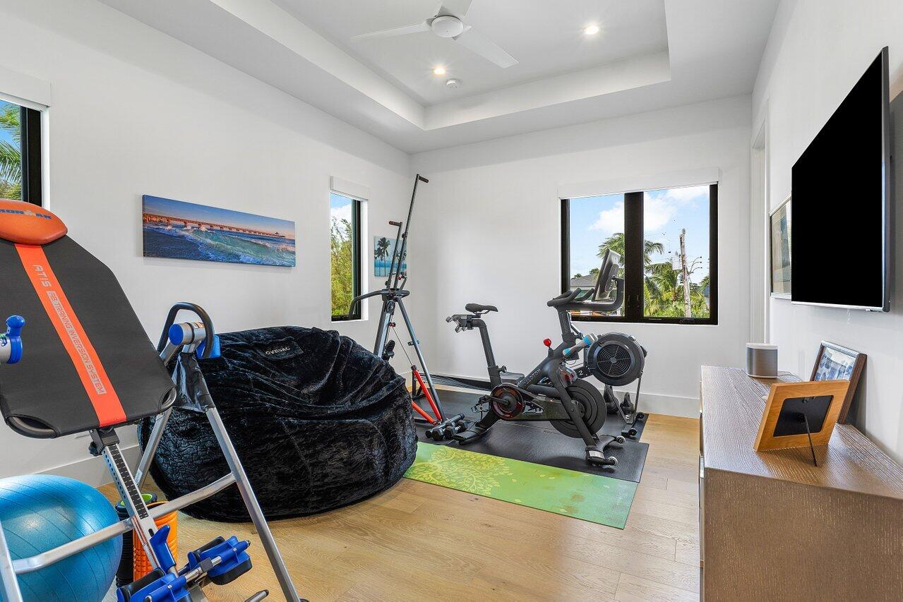 680 Marine Drive Boca Raton, FL 33431 - Photo 28 of 42 031-680MarineDrive-BocaRaton-FL-33431-SM