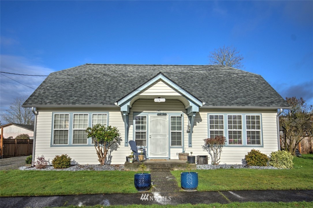 142 Southwest 9th Street Chehalis, WA 98532 - Photo 1 of 31 Gallery Image 1