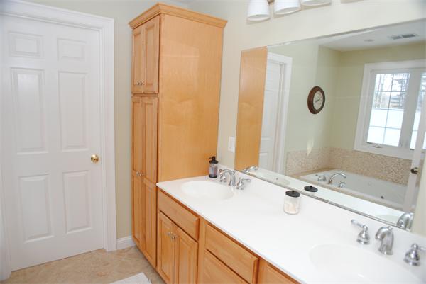 28 Zina Road Hudson, MA 01749 - Photo 19 of 26