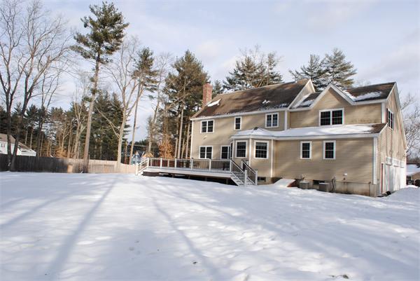 28 Zina Road Hudson, MA 01749 - Photo 2 of 26
