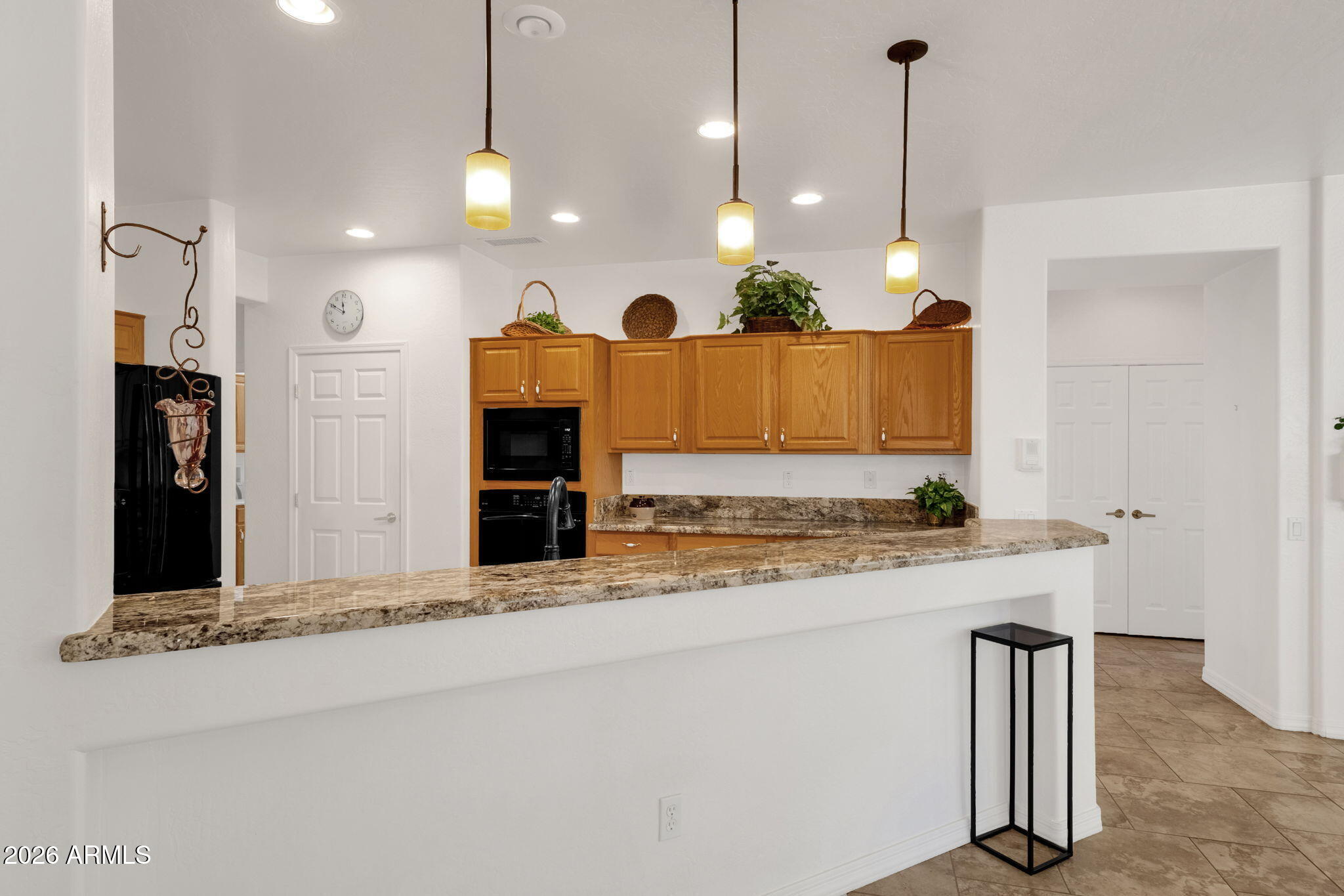 19926 North Cres Way Surprise, AZ 85374 - Photo 10 of 34 Kitchen