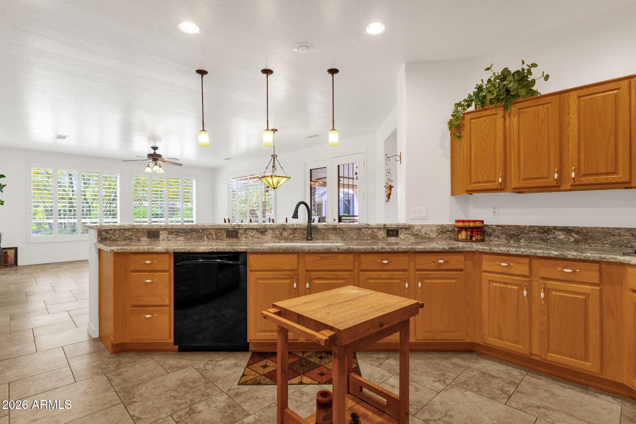 19926 North Cres Way Surprise, AZ 85374 - Photo 7 of 34 Kitchen