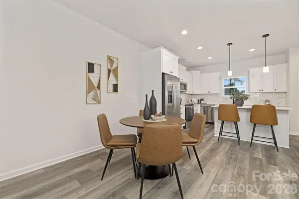 $365,000 | 3009 Sloan Drive, Charlotte, NC 28208