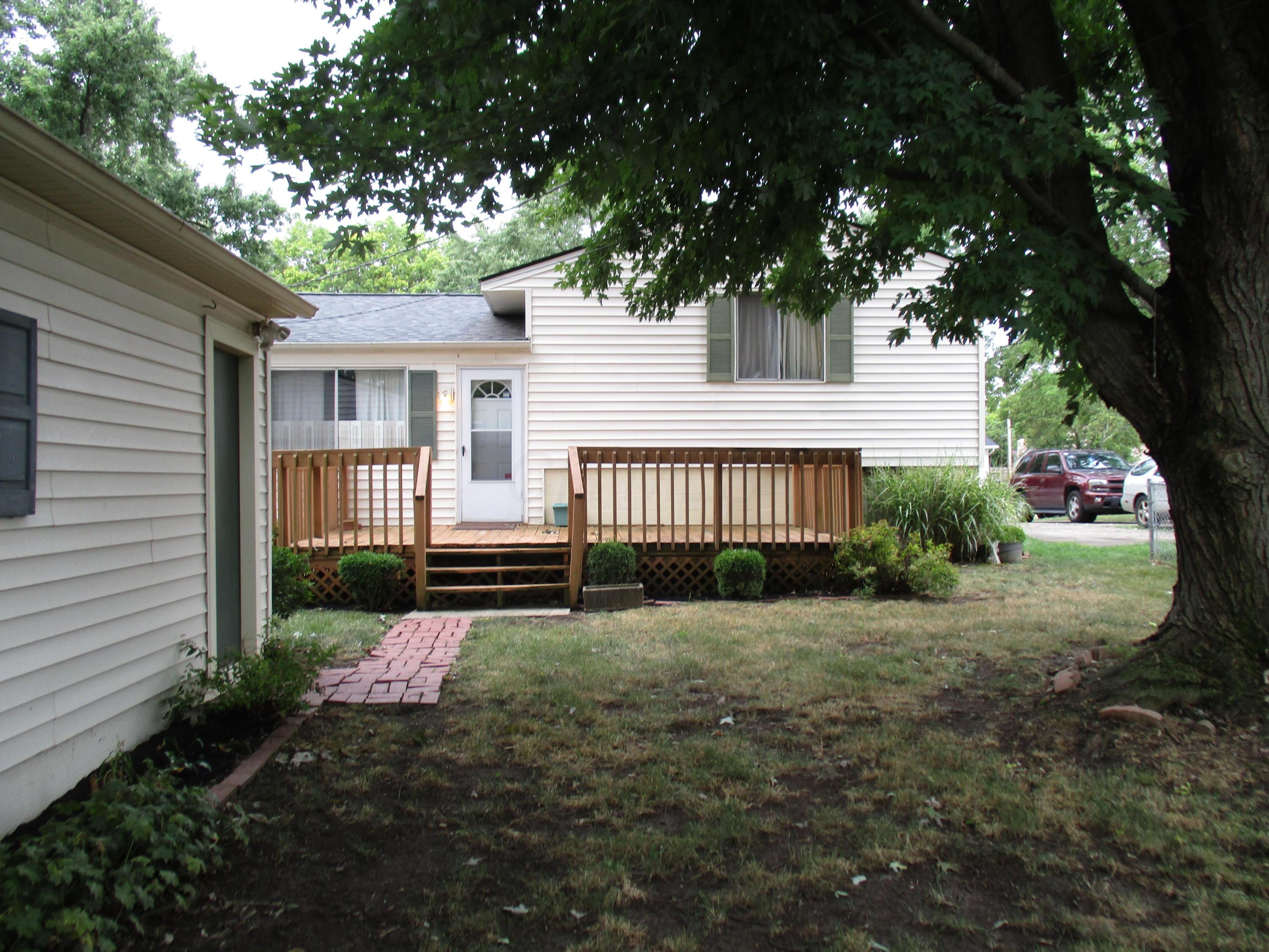 2004 Brookfield Road Columbus, OH 43229 - Photo 8 of 26 Gallery Image 8