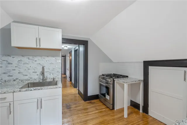 $435,000 | 944 Bellevue Avenue, Syracuse, NY 13204