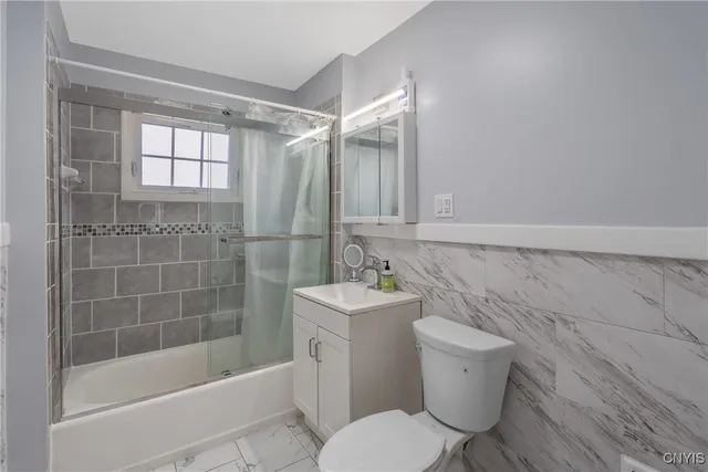 $435,000 | 944 Bellevue Avenue, Syracuse, NY 13204