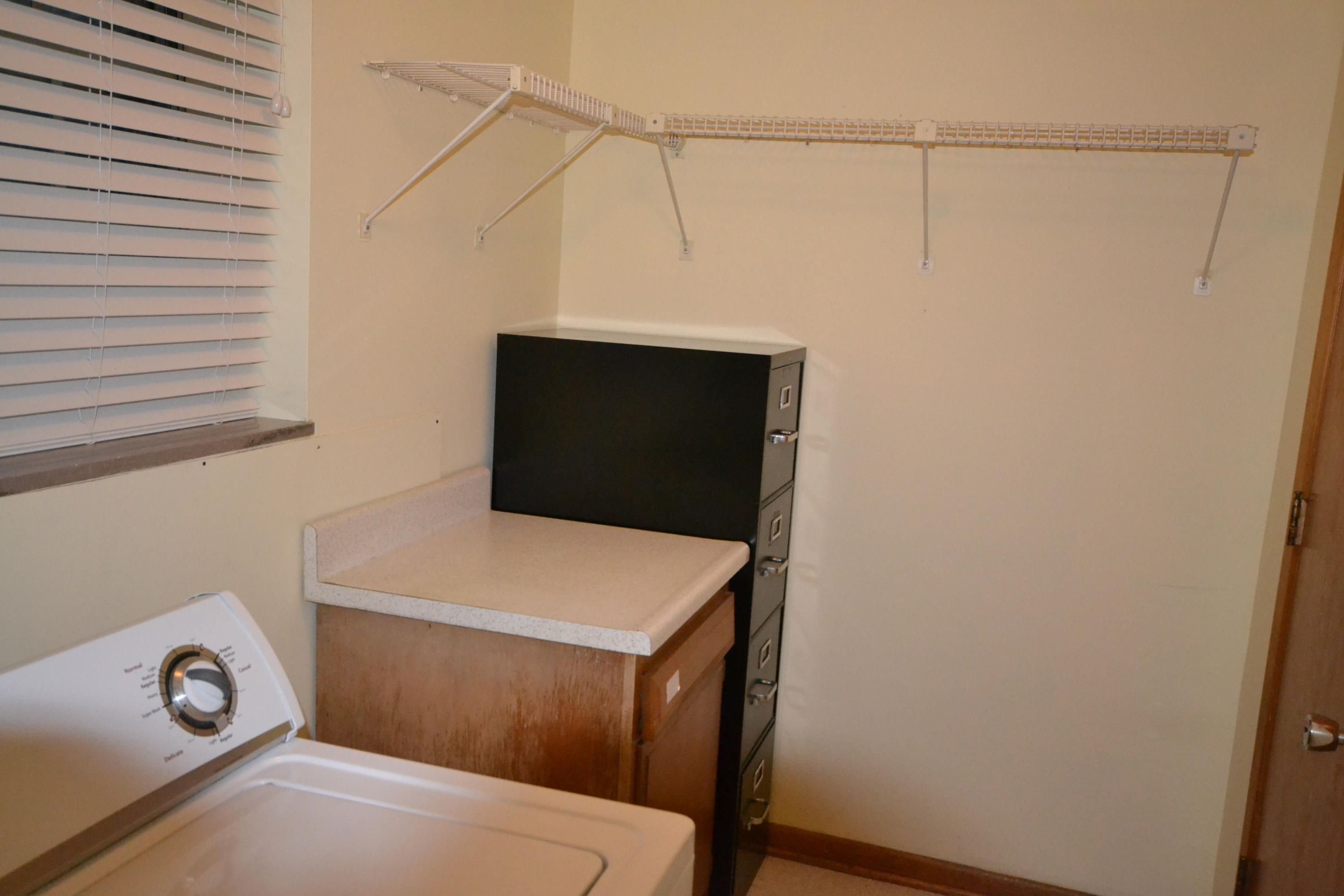 3734 Cherrylog Road Knoxville, TN 37921 - Photo 17 of 25 Part of large laundry room