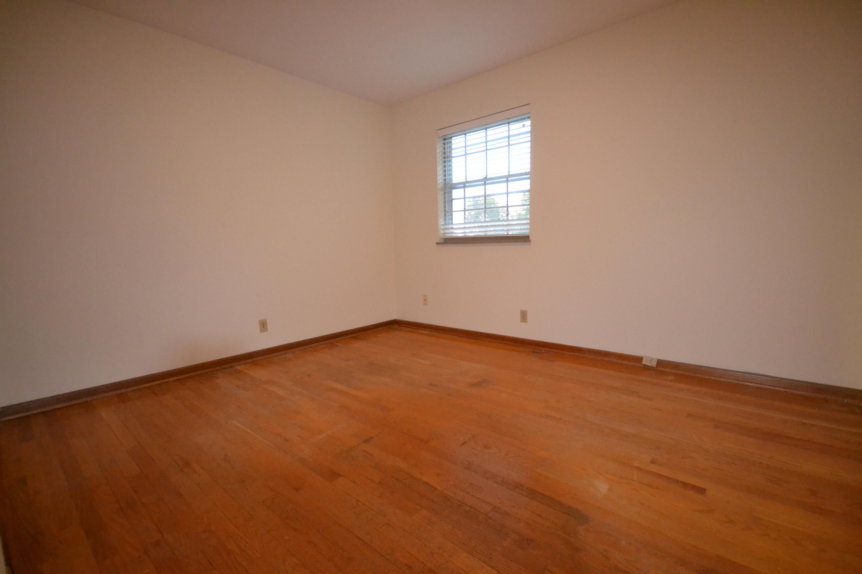 3734 Cherrylog Road Knoxville, TN 37921 - Photo 9 of 25 Bedroom 4