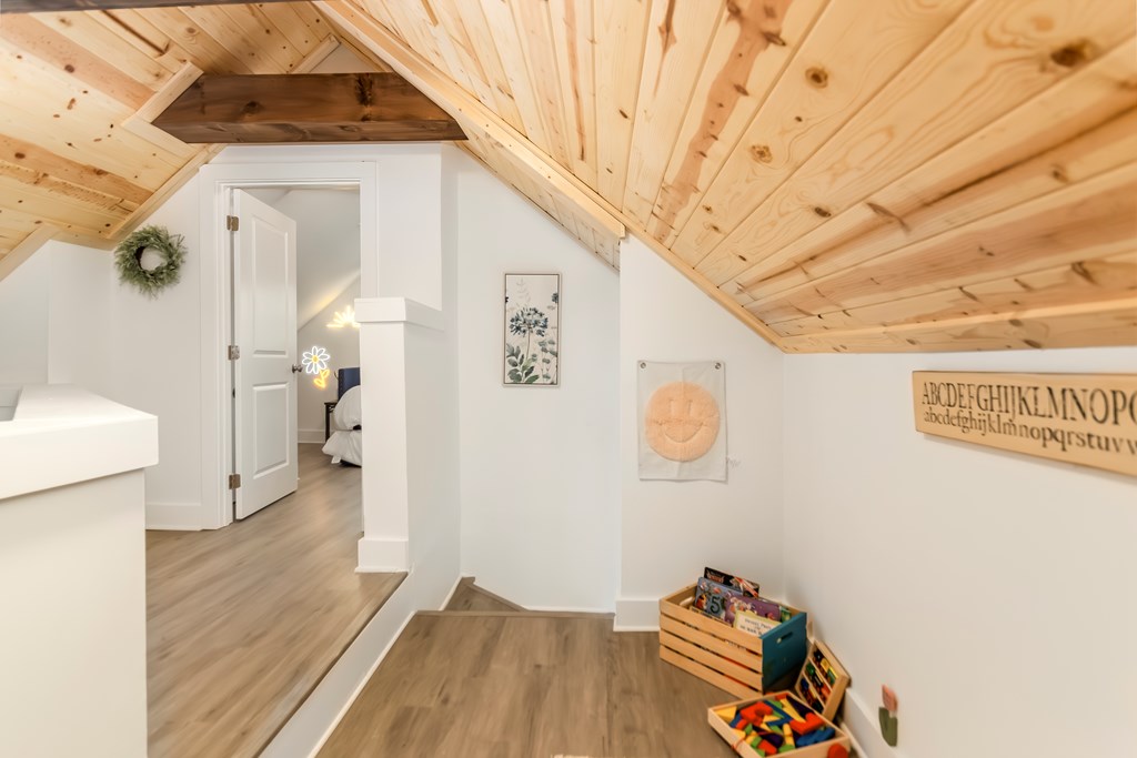 587 Oak Trace East Jasper, GA 30143 - Photo 30 of 47 a view of utility room