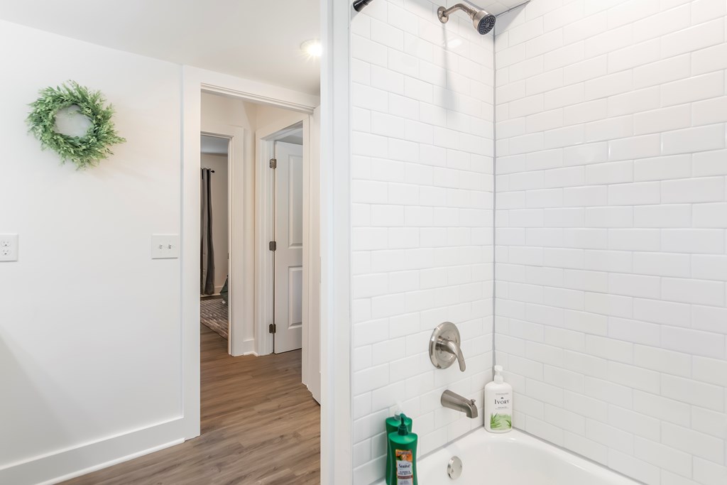 587 Oak Trace East Jasper, GA 30143 - Photo 6 of 47 a bathroom with a shower