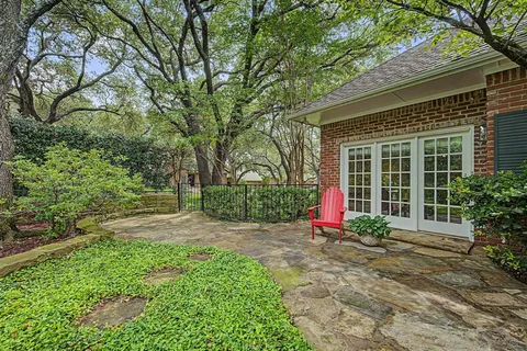 $978,000 | 5831 London Lane, Dallas, TX 75252