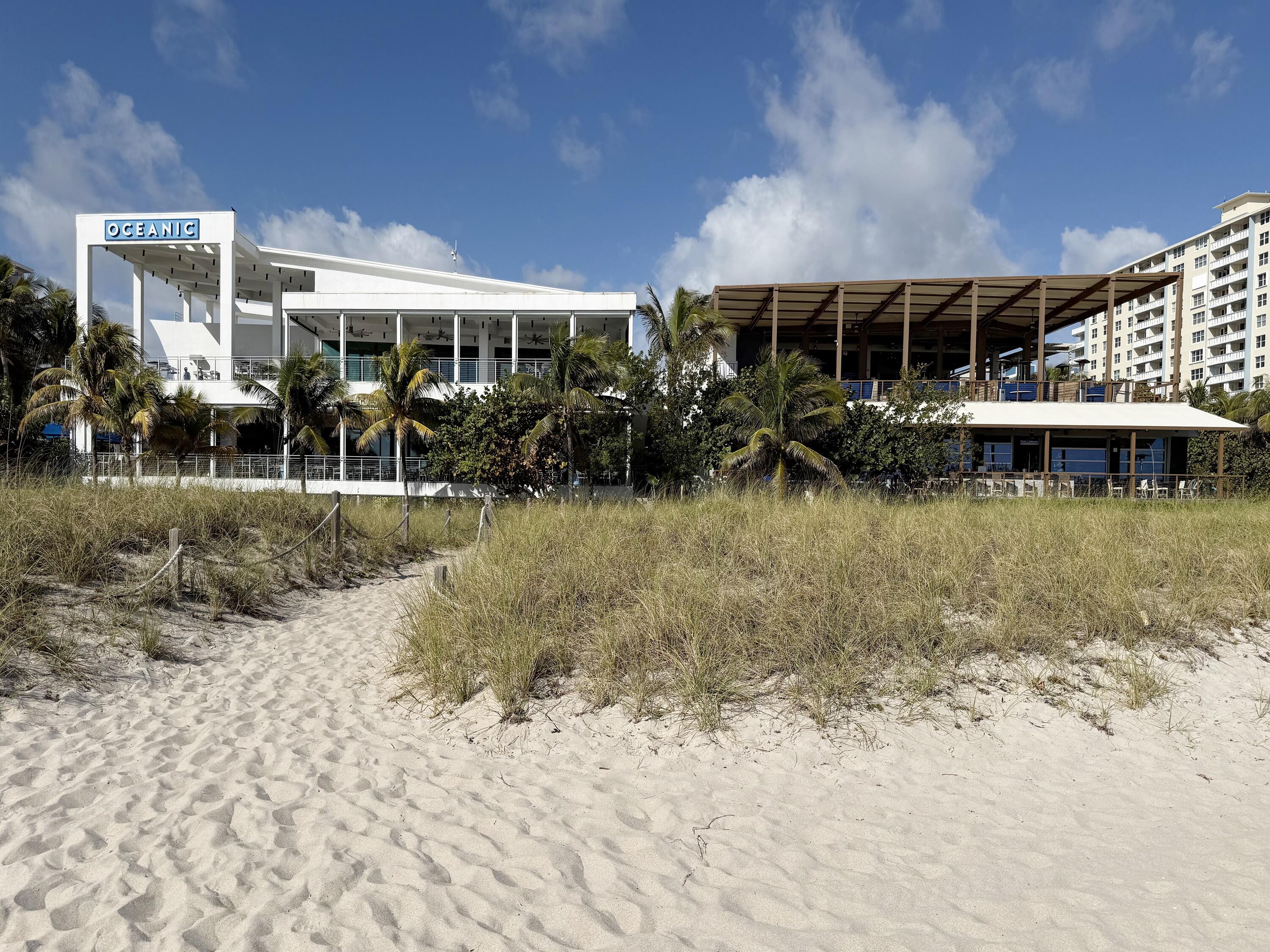 1201 South Riverside Drive, Unit 106 Pompano Beach, FL 33062 - Photo 27 of 28 an outdoor space with seating area