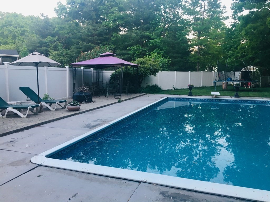 133 Plymouth Road Bellingham, MA 02019 - Photo 30 of 32 Gallery Image 30