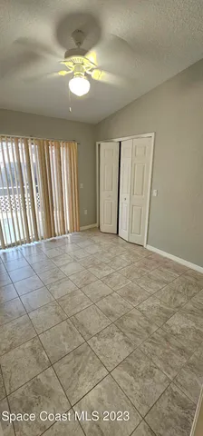 a view of empty room with window