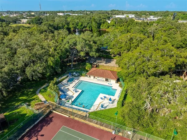 a view of a tennis court