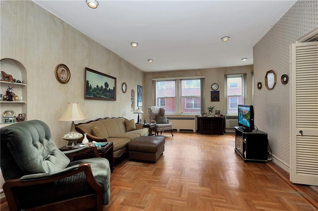 8701 Shore Road, Unit 440 Brooklyn, NY 11209 - Photo 2 of 24 Gallery Image 2