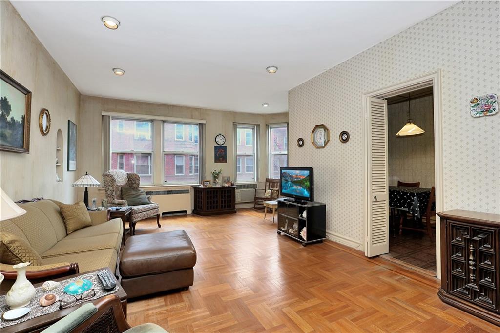8701 Shore Road, Unit 440 Brooklyn, NY 11209 - Photo 3 of 24 Gallery Image 3