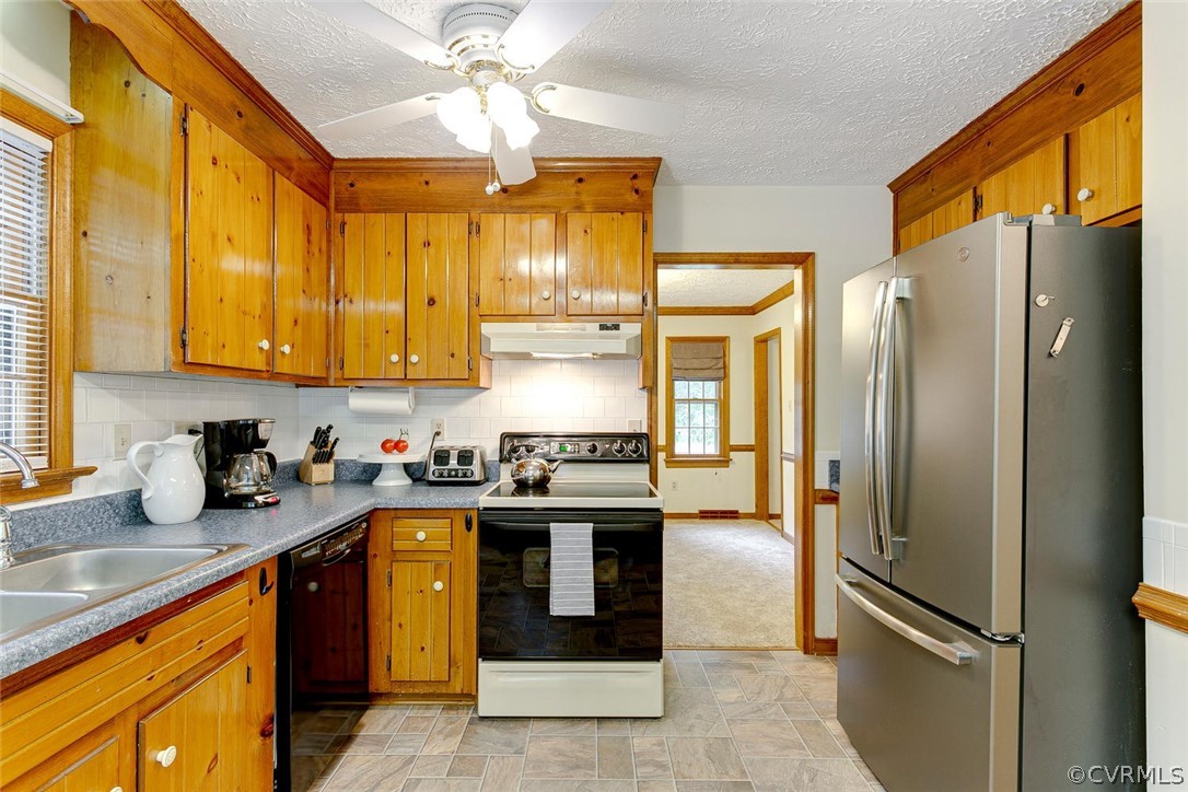 4313 Brixton Road Chesterfield, VA 23832 - Photo 11 of 29 Gallery Image 11