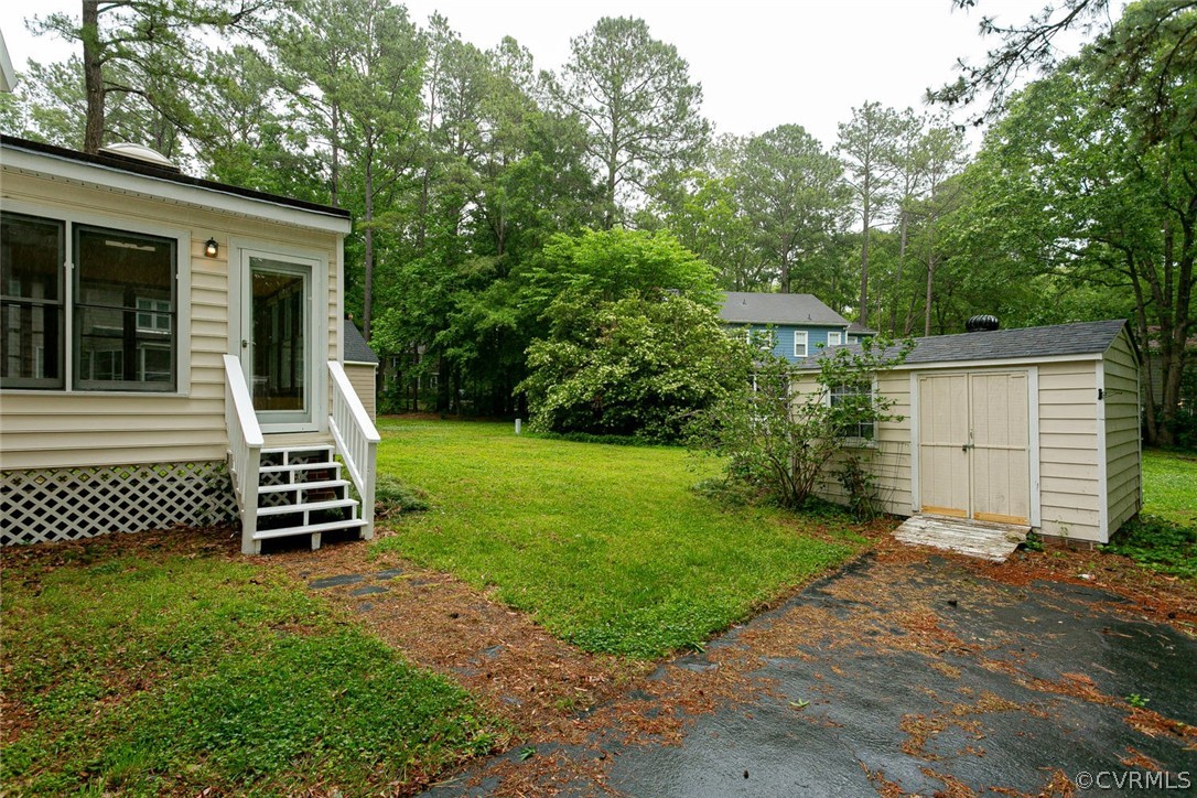 4313 Brixton Road Chesterfield, VA 23832 - Photo 27 of 29 Gallery Image 27