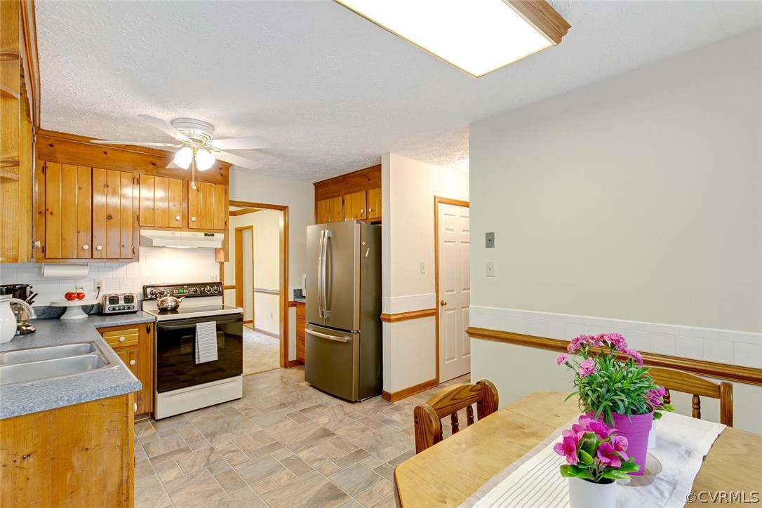 4313 Brixton Road Chesterfield, VA 23832 - Photo 10 of 29 Gallery Image 10