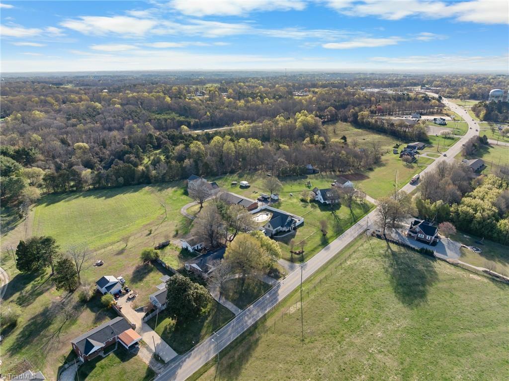 1066 Hickory Tree Road Winston-Salem, NC 27127 - Photo 28 of 33 Gallery Image 28
