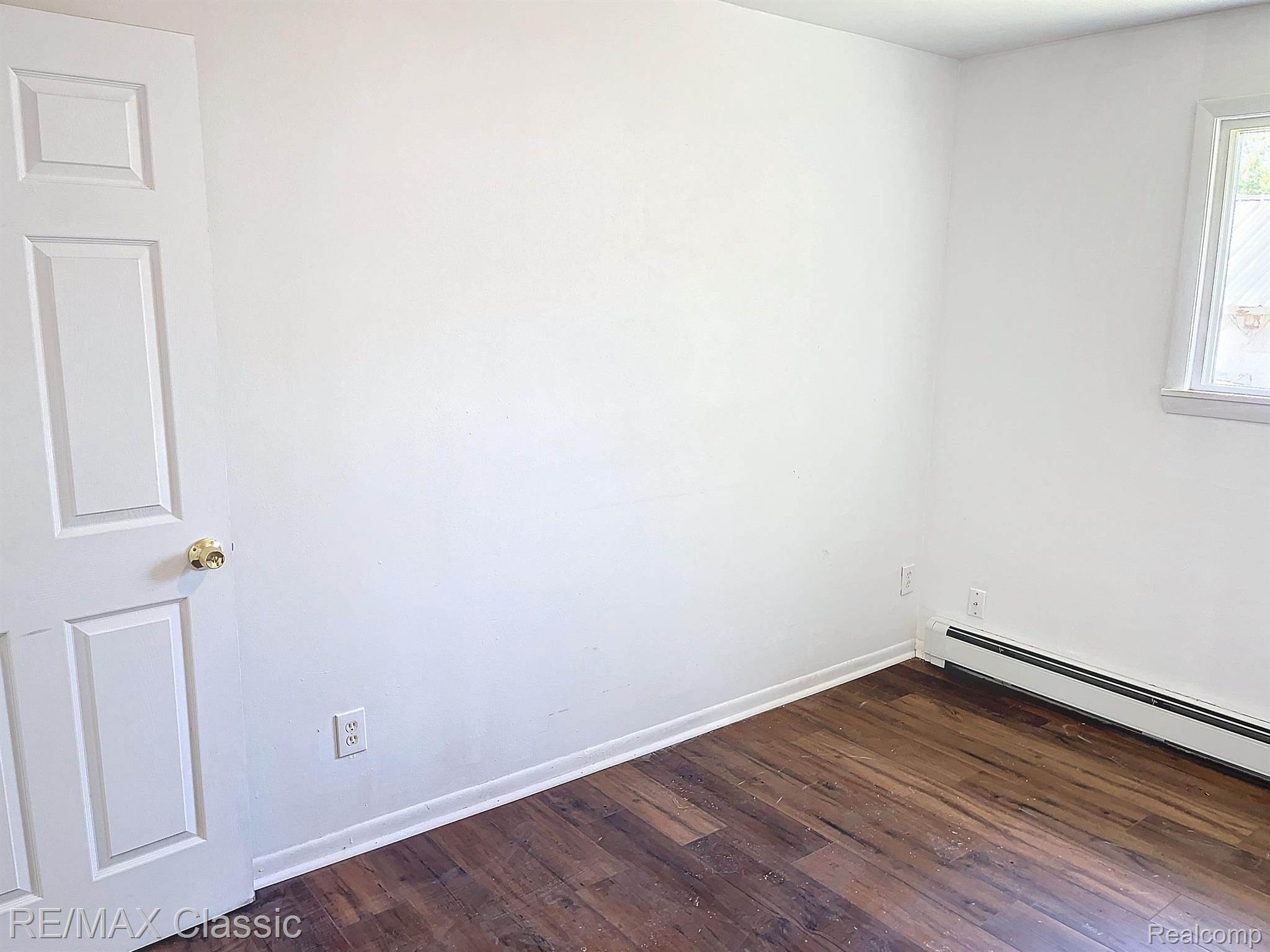 16587 Beech Daly Road Taylor, MI 48180 - Photo 18 of 47 Main floor bedroom #1 entrance