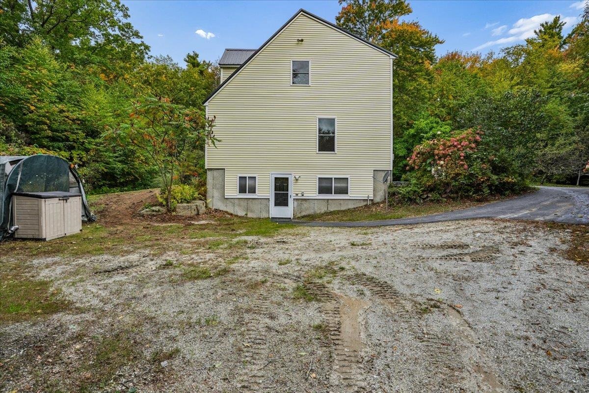 262 Collins Road Lyndeborough, NH 03082 - Photo 15 of 51 Gallery Image 15