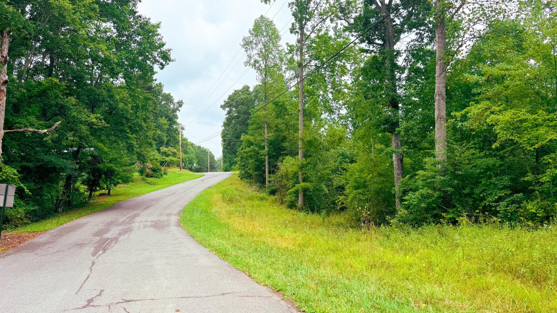 1897 Deerhead Road Dunlap, TN 37327 - Photo 3 of 13 1