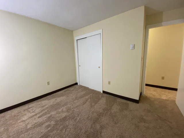 $1,810 | 131 Eastern Avenue, Unit 302, Manchester, NH 03104