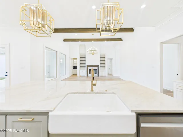 $1,063,296 | 223 Gunter Grass Court, Lafayette, LA 70508