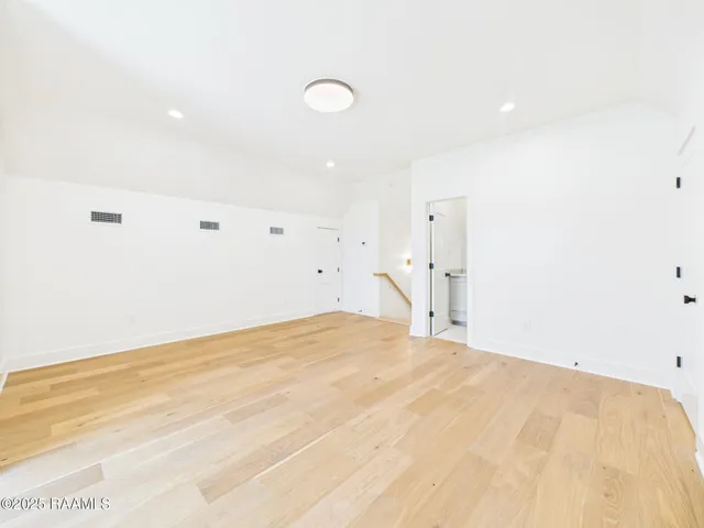 $1,063,296 | 223 Gunter Grass Court, Lafayette, LA 70508