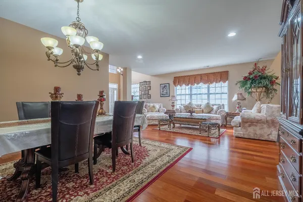 $750,000 | 56 Lakehurst Way, Monroe Township, NJ 08831