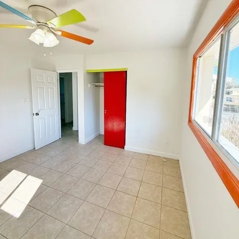 $2,700 | 5520 Hobson Street Northeast, St. Petersburg, FL 33703