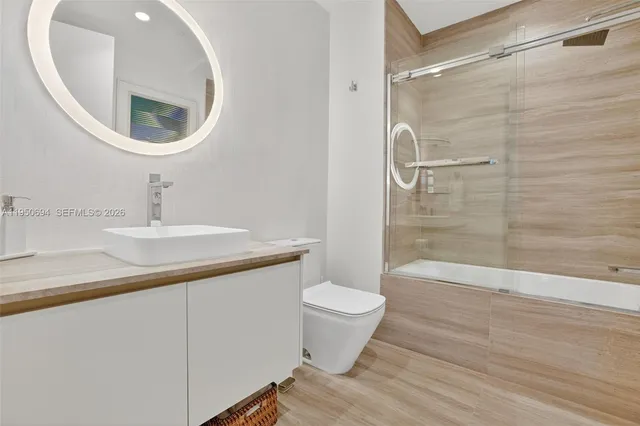 $15,000 | 5775 Collins Avenue, Unit 405, Miami Beach, FL 33140