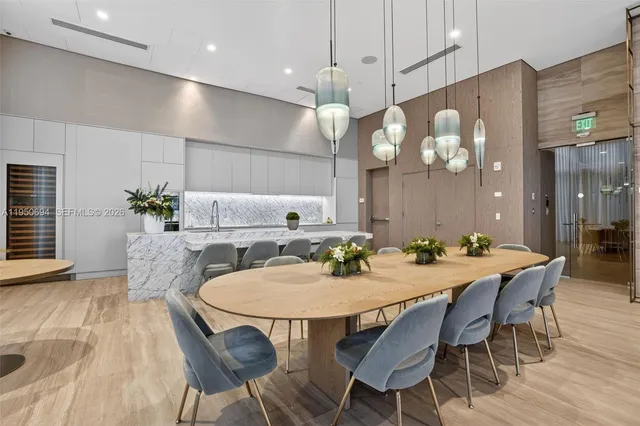 $15,000 | 5775 Collins Avenue, Unit 405, Miami Beach, FL 33140