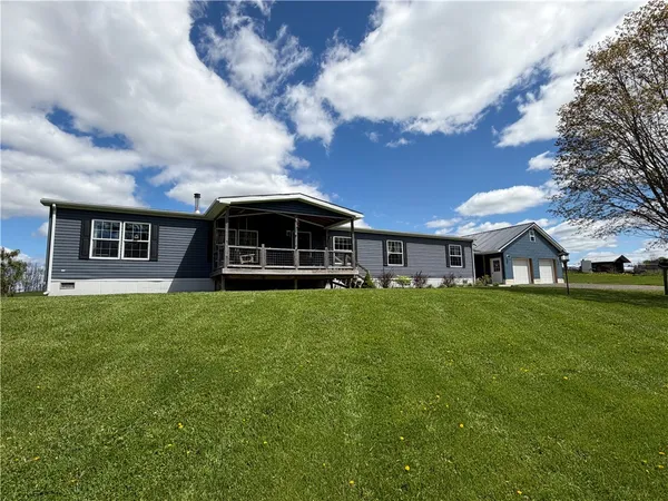 $579,000 | 137 Poverty Lane, Pittsfield, NY 13411