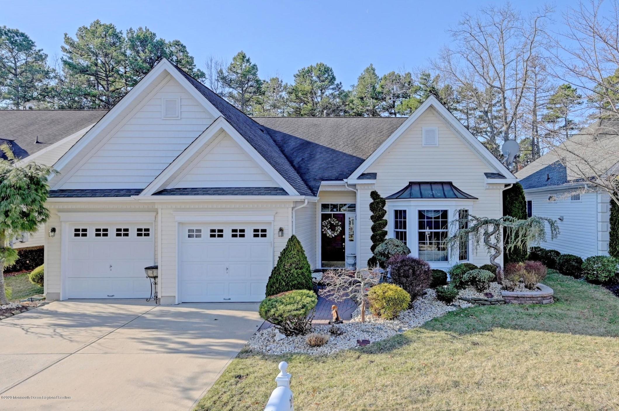26 Crooked Stick Road Jackson, NJ 08527 - Photo 1 of 42 01-Front 1A