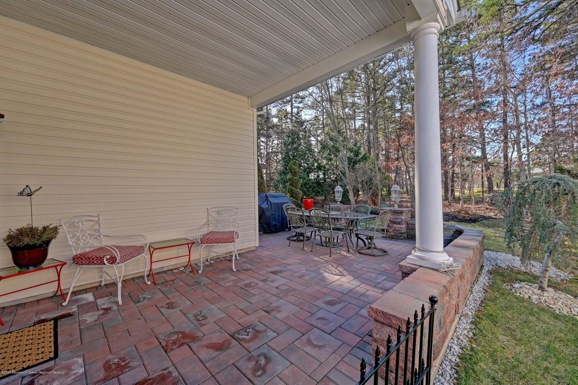 26 Crooked Stick Road Jackson, NJ 08527 - Photo 29 of 42 29-Patio