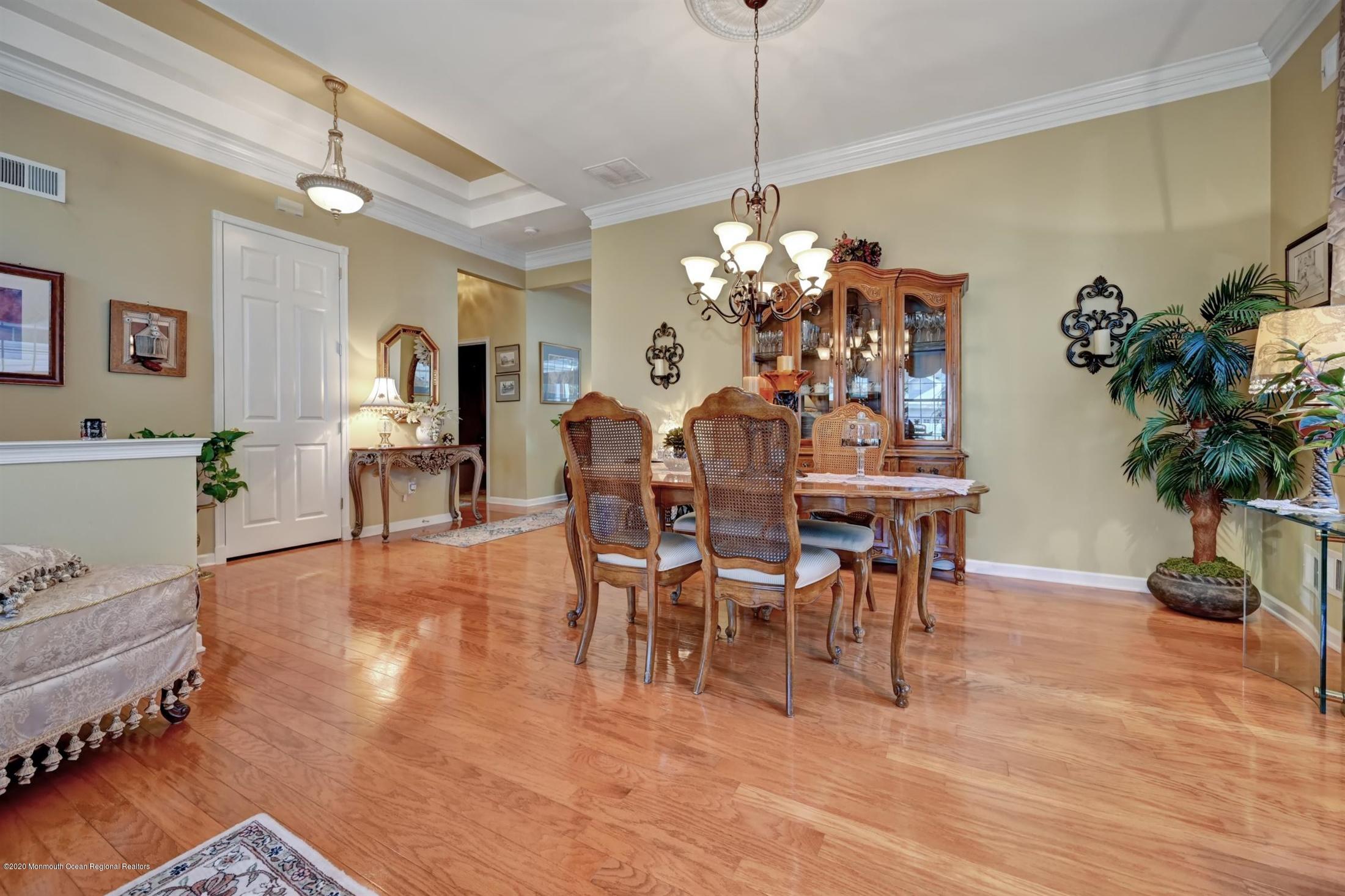 26 Crooked Stick Road Jackson, NJ 08527 - Photo 6 of 42 06-Dining