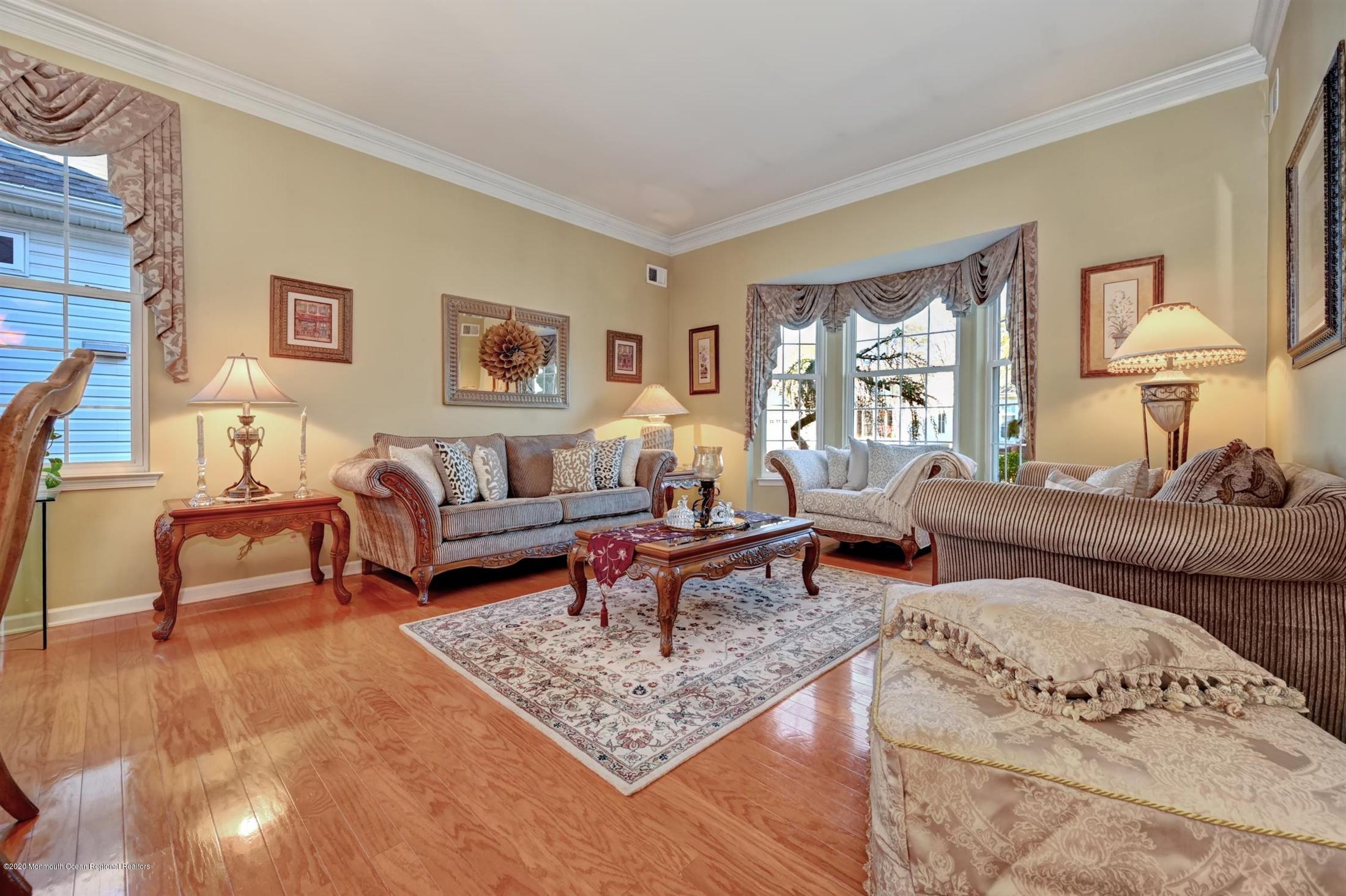 26 Crooked Stick Road Jackson, NJ 08527 - Photo 7 of 42 07-Living