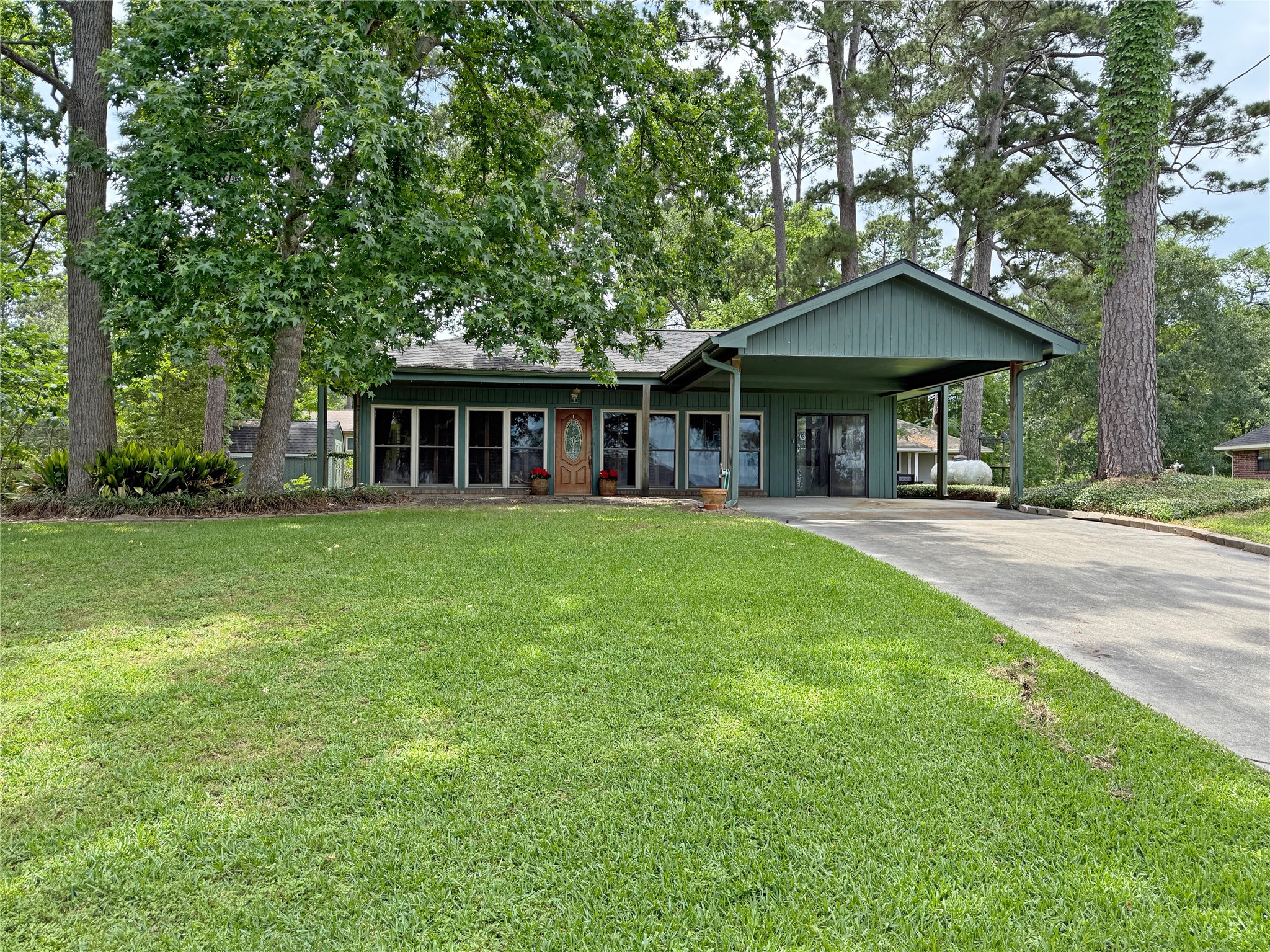 192 Sam Houston Loop Point Blank, TX 77364 - Photo 29 of 42 Great curb appeal!