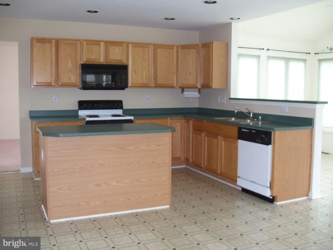 409 Ronsdale Road Eldersburg, MD 21784 - Photo 3 of 21 OPEN KITCHEN WITH ISLAND