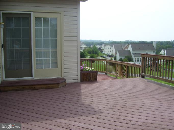 409 Ronsdale Road Eldersburg, MD 21784 - Photo 6 of 21 2 TIER DECK