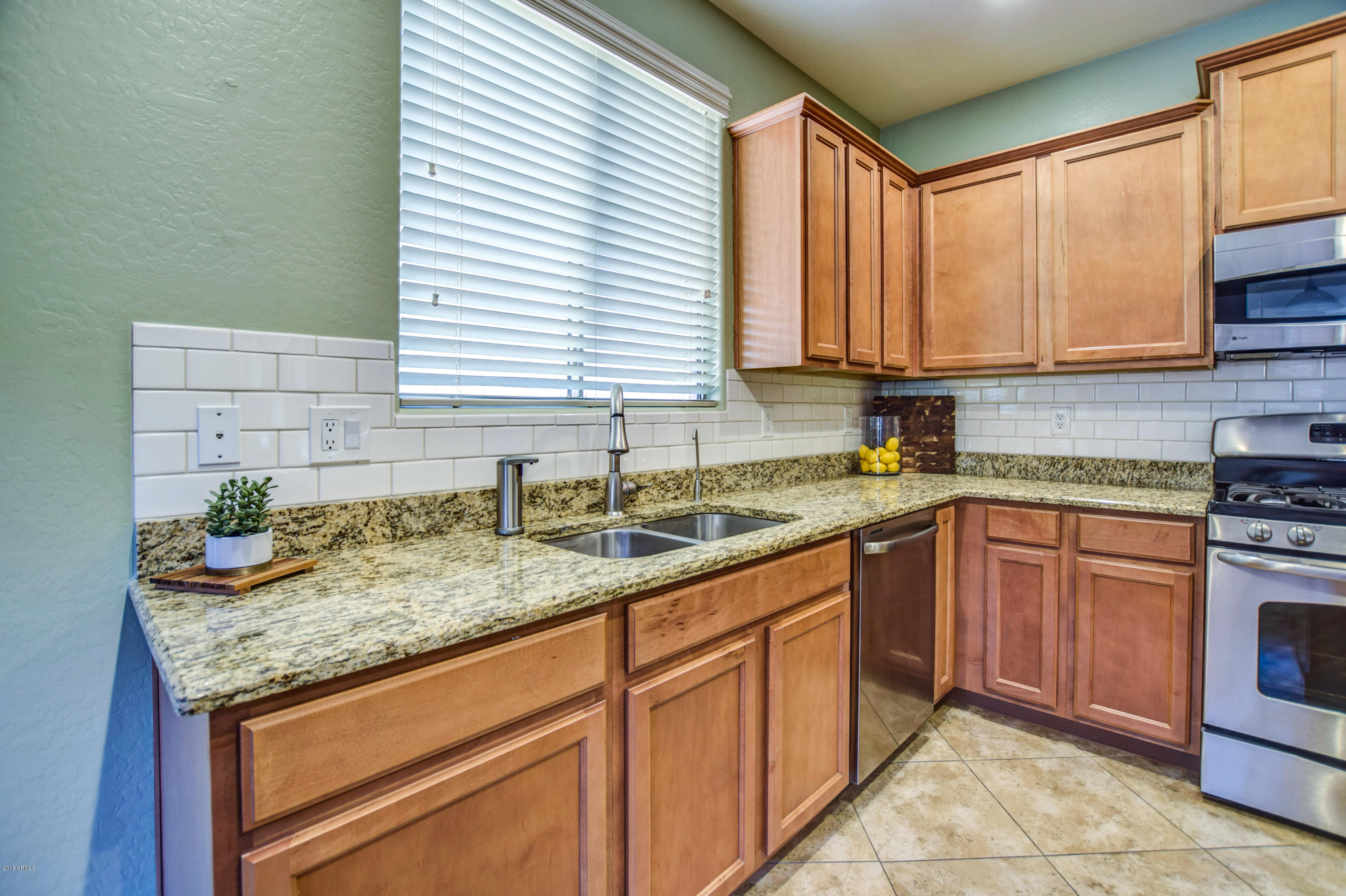 19702 East Thornton Road Queen Creek, AZ 85142 - Photo 23 of 79 kitchen 6