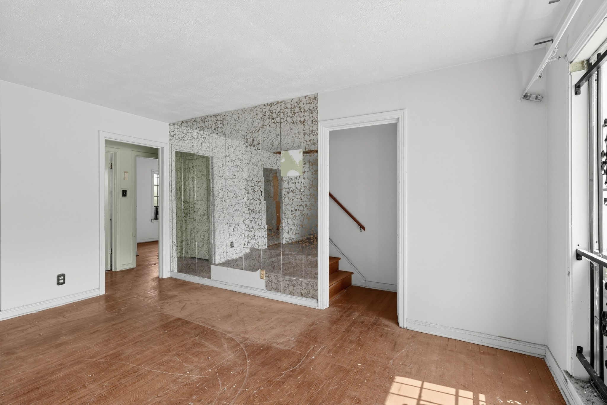 3815 Zephyr Street Houston, TX 77021 - Photo 6 of 32 Gallery Image 6