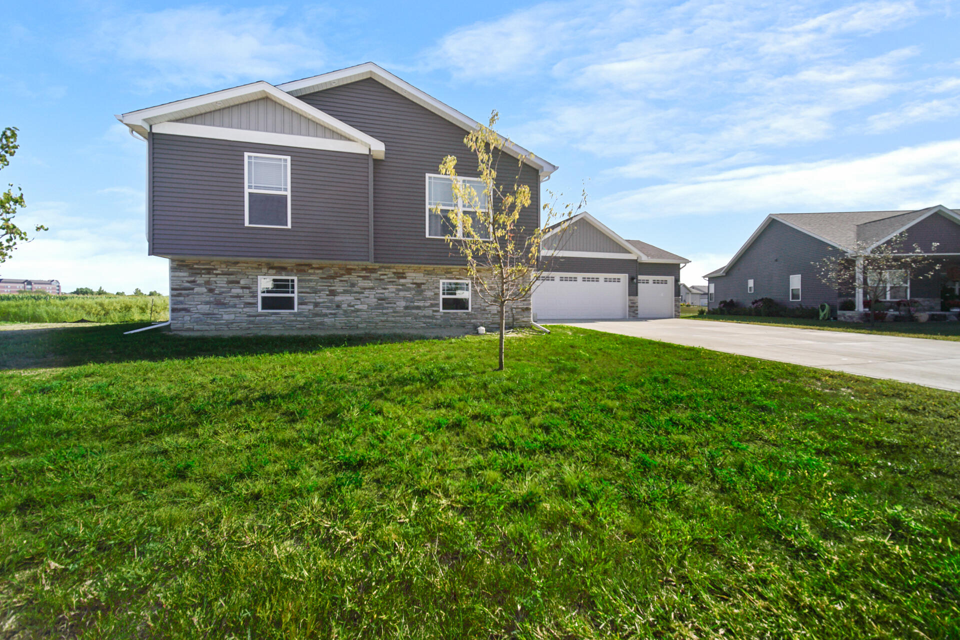 3815 Infield Street Portage, IN 46368 - Photo 1 of 34 1920x1280