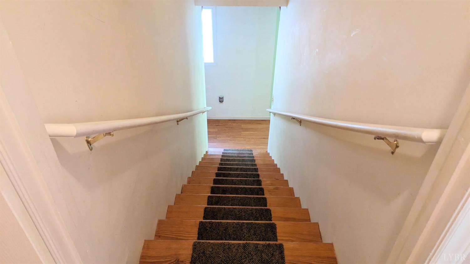 3959 Diamond Hill Road Moneta, VA 24121 - Photo 30 of 50 a view of hallway with stairs